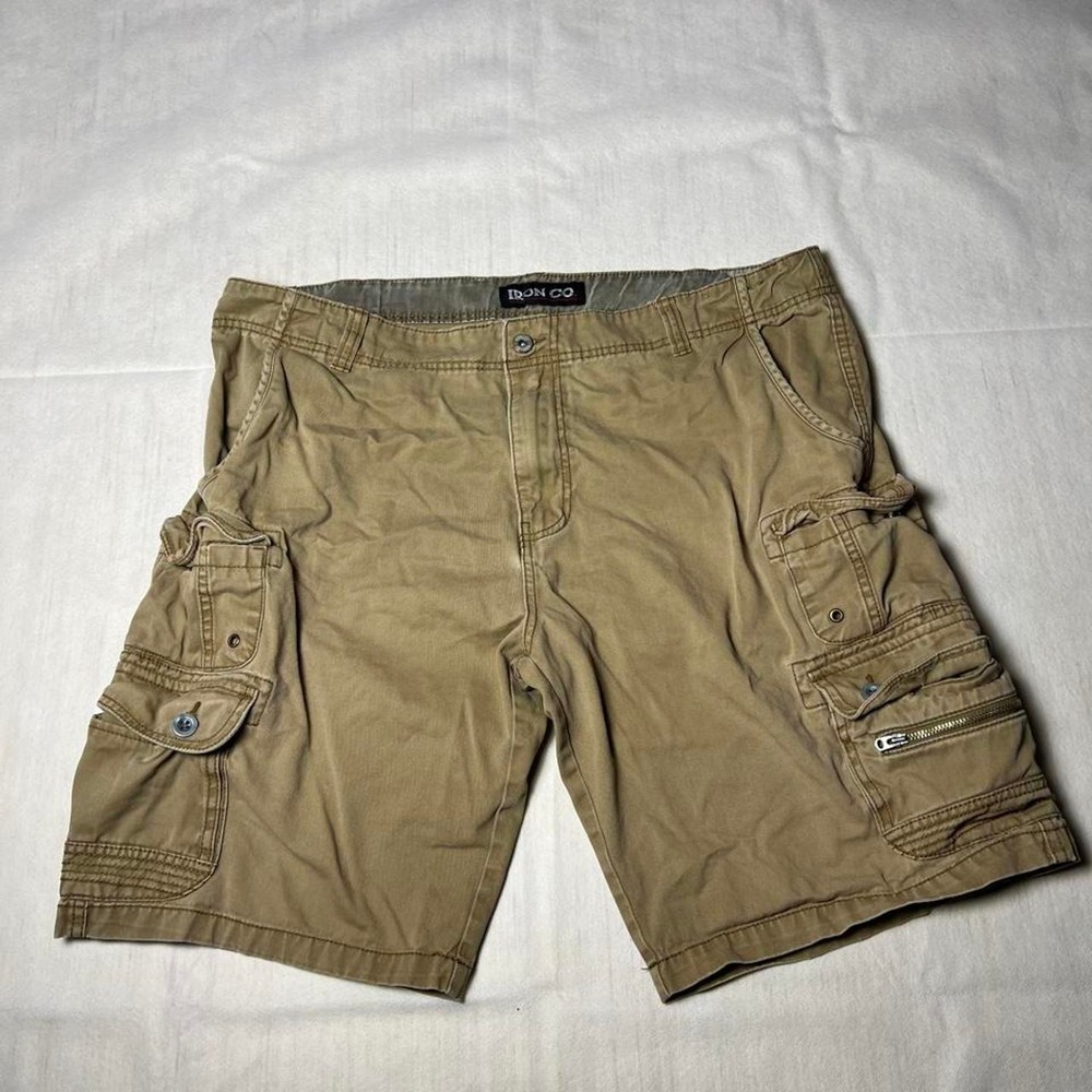 IRON CO Cargo Shorts
